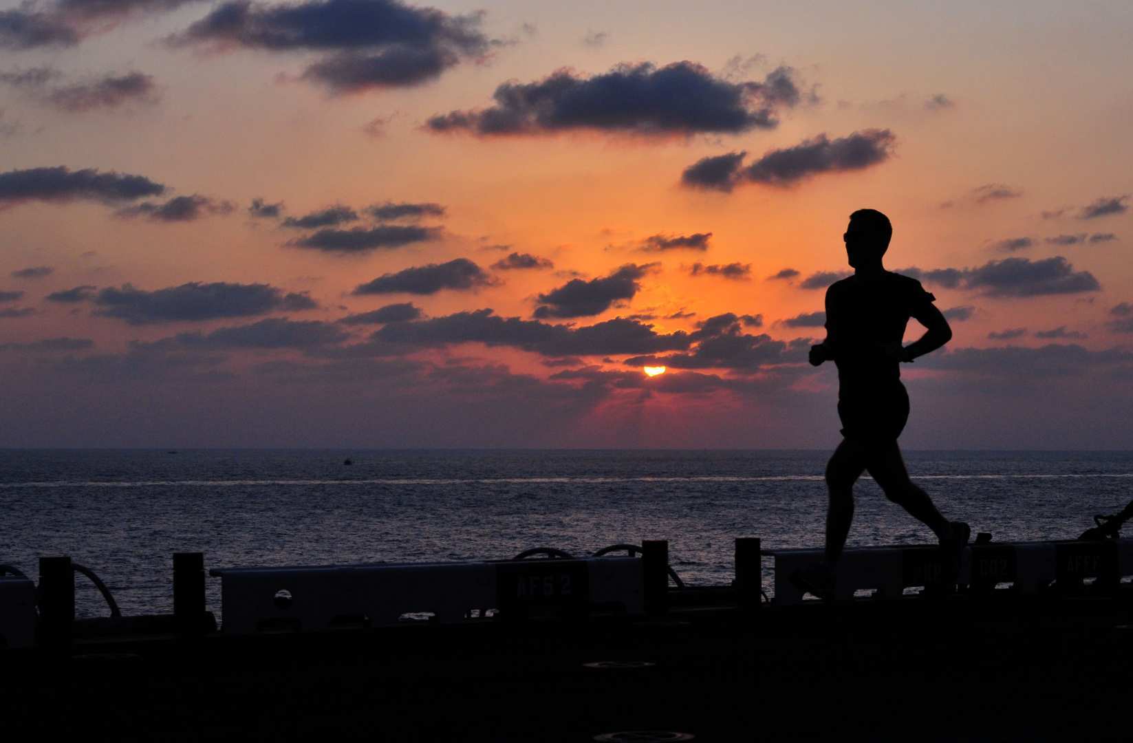 Sunset run male